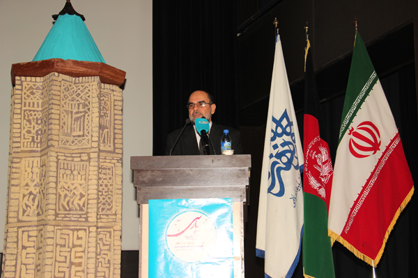 Photo of سفیر افغانستان در جشن‌واره «قند پارسی»: لشكر فرهنگی نیاز امروز افغانستان است