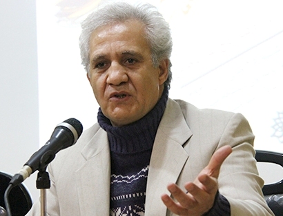 Photo of دکتر احمد عزتی‌پرور: كشورهای قدرتمند فلسفه بزرگ دارند